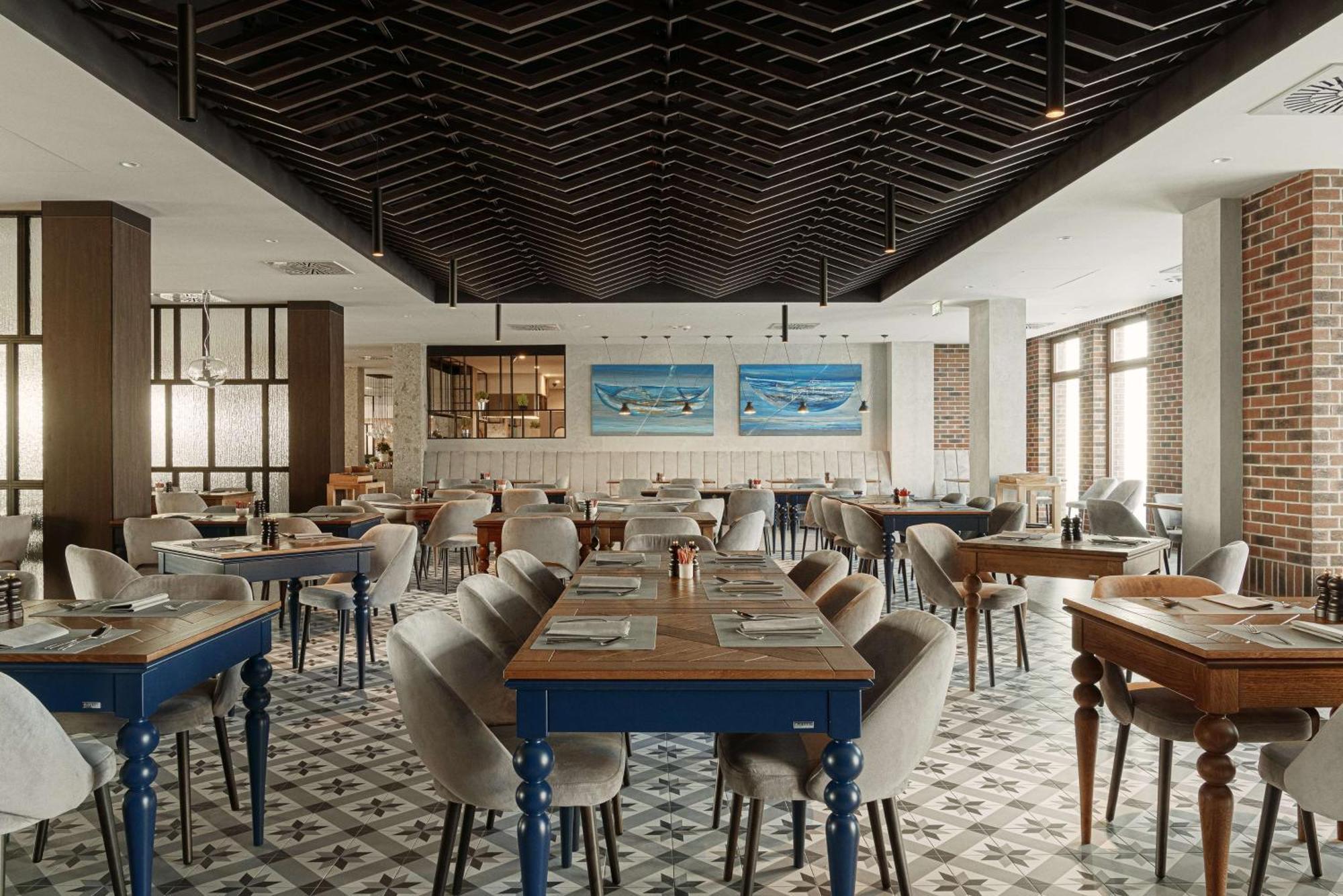 Radisson Blu Resort & Conference Center, Ostroda Mazury ภายนอก รูปภาพ Restaurant interior