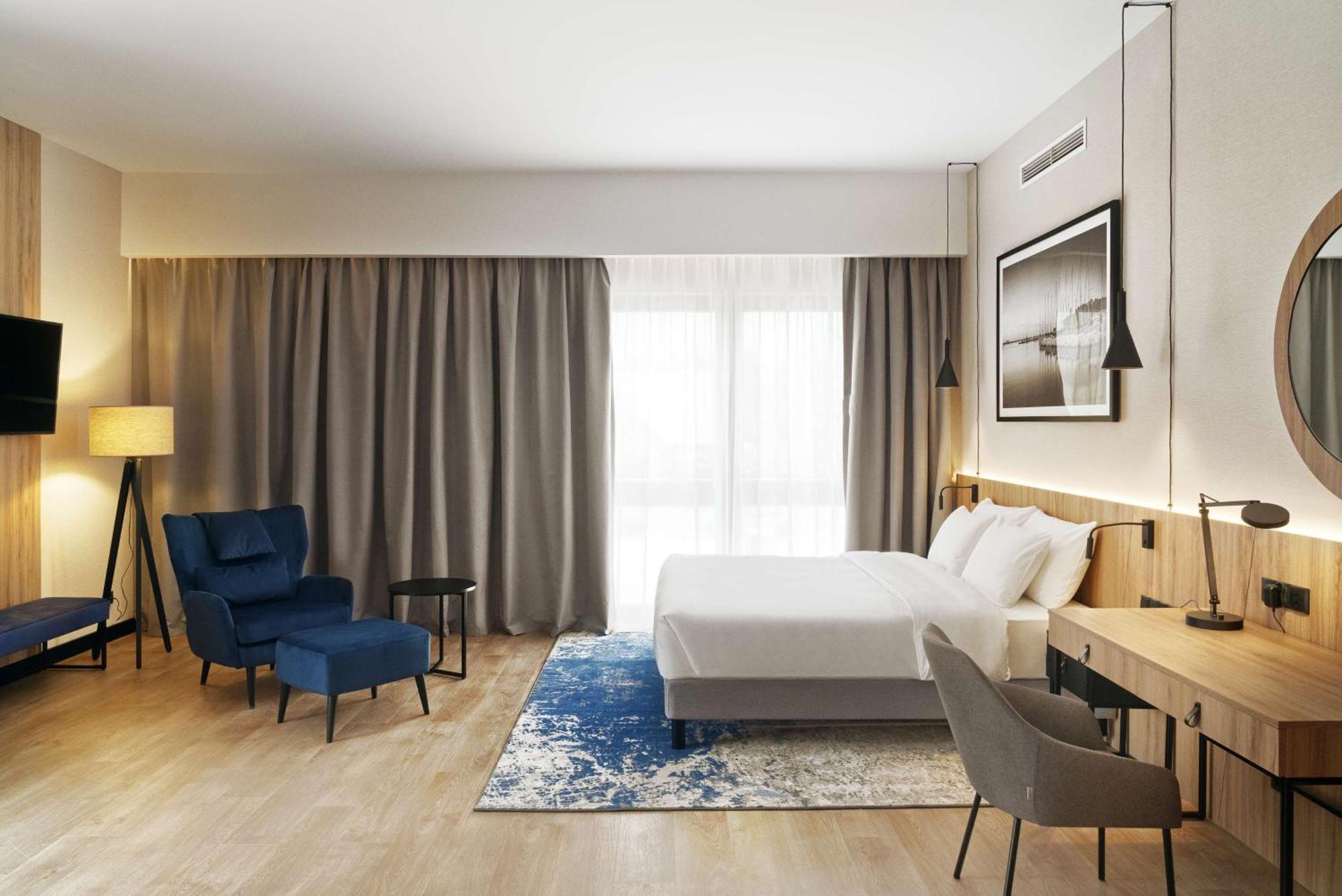 Radisson Blu Resort & Conference Center, Ostroda Mazury ภายนอก รูปภาพ A room at the hotel